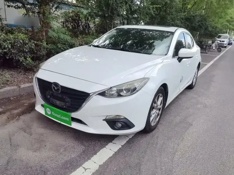 Mazda 3 Axela, 2014