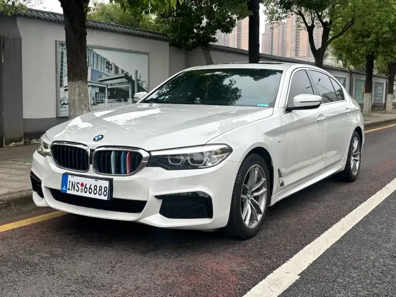 BMW 5 Series, 2020