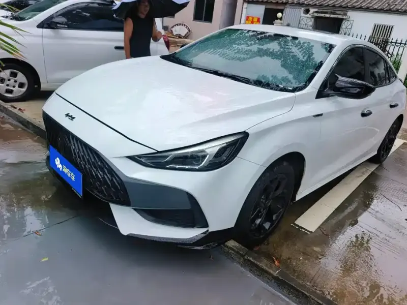 MG MG5, 2023