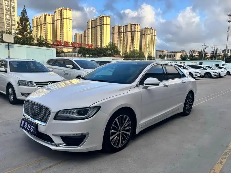 Lincoln MKZ, 2018