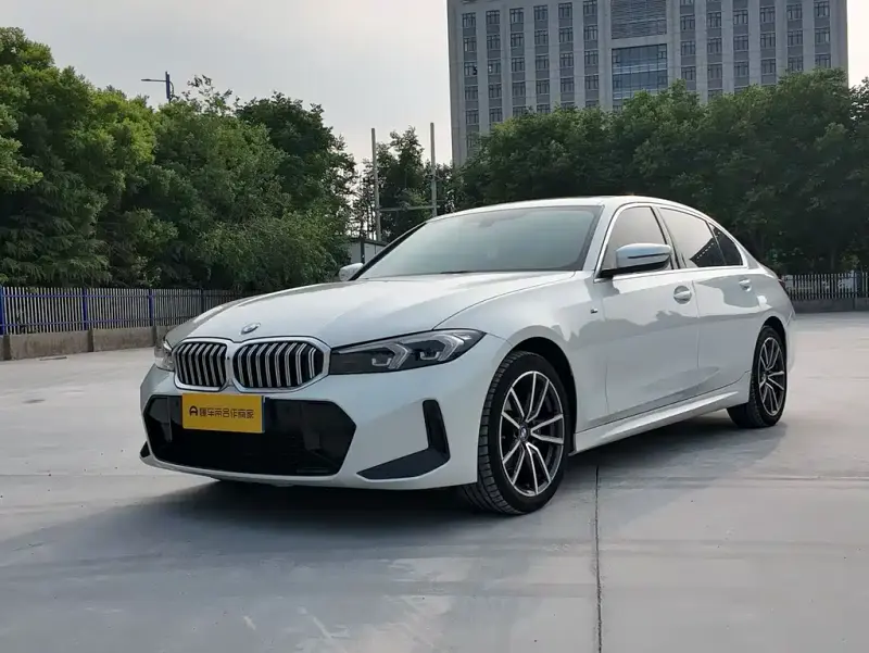 BMW 3 Series, 2023