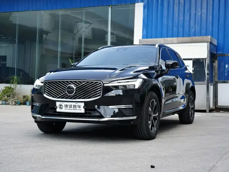 Volvo XC60, 2025