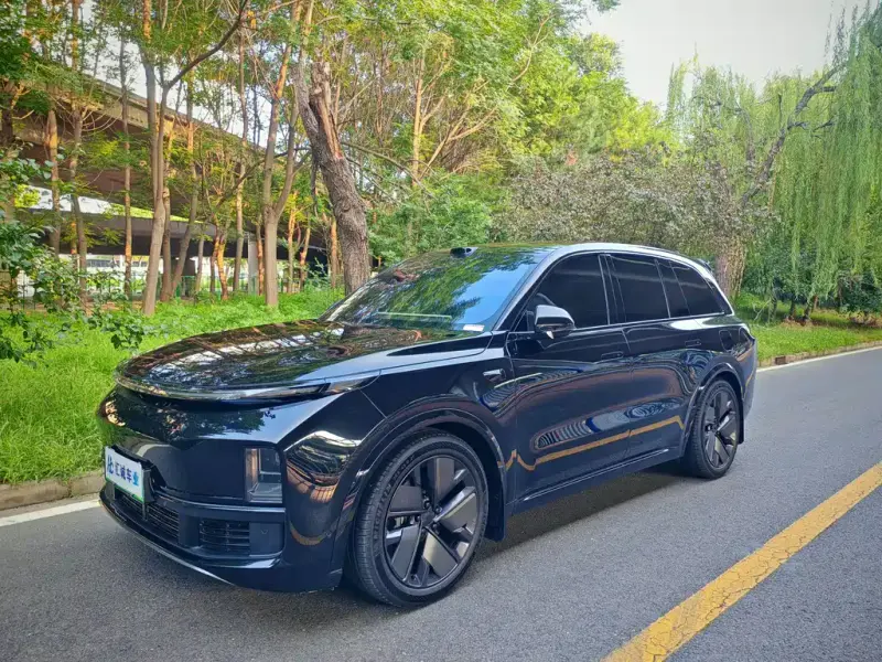 Li Auto Li L8, 2025