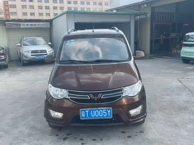 Wuling Hongguang, 2017