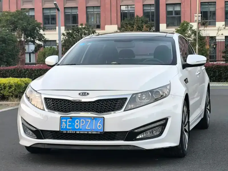Kia K5, 2013