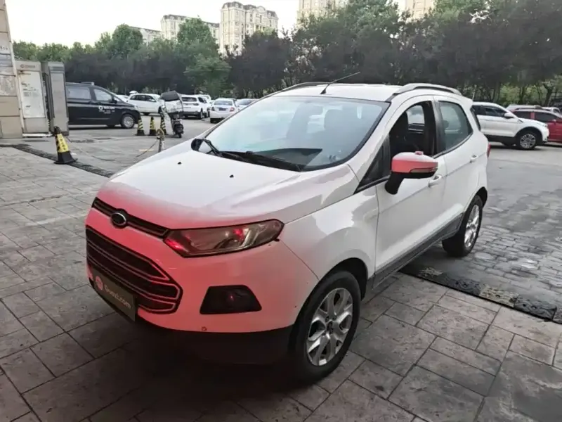 Ford Ecosport, 2015