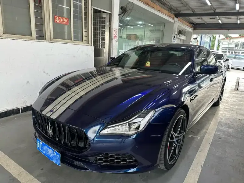 Maserati Quattroporte, 2014