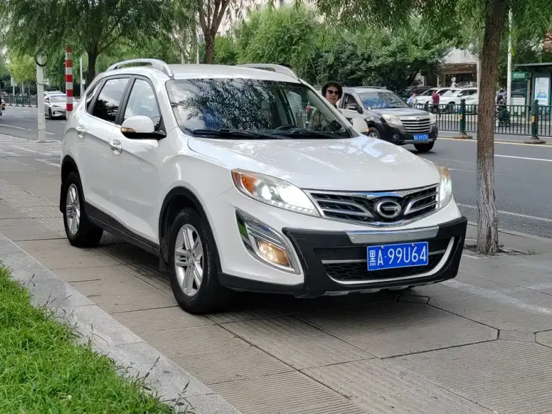 GAC Motor Trumpchi GS5, 2015