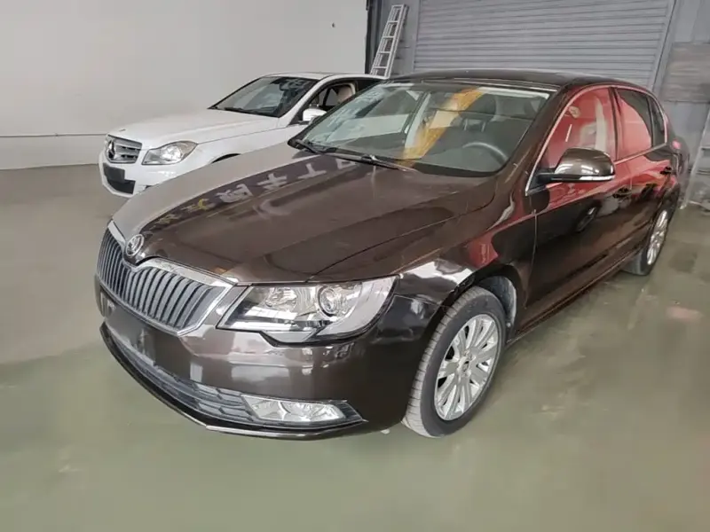 Skoda Superb, 2015