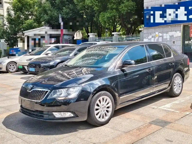Skoda Superb, 2015