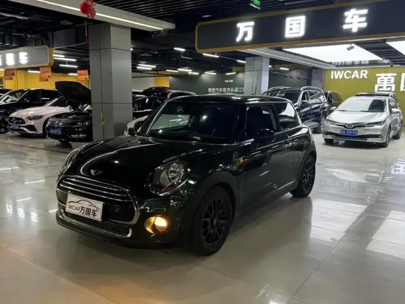 MINI Mini, 2015