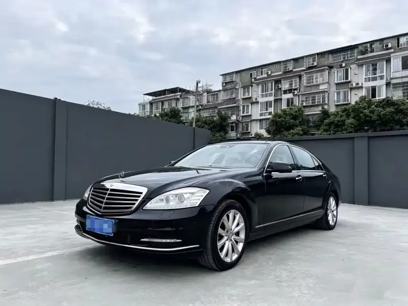 Mercedes-Benz S-Class, 2011