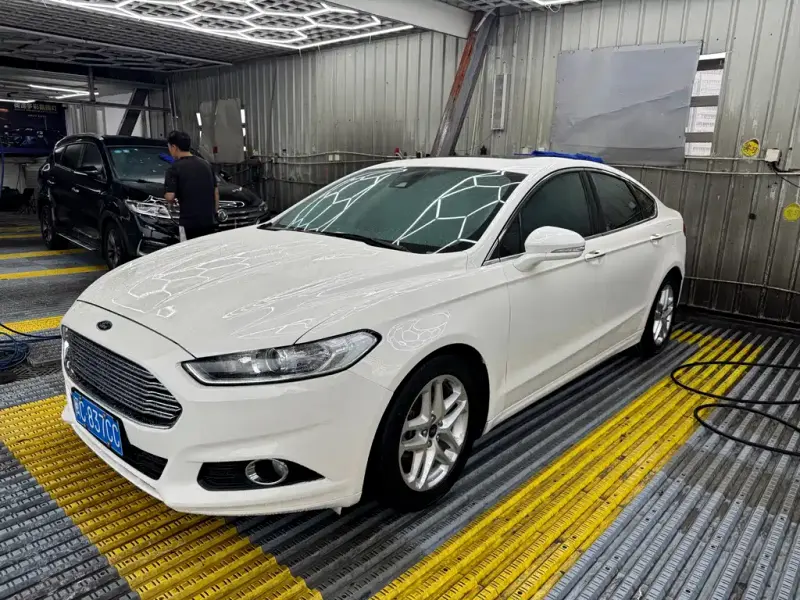 Ford Mondeo, 2015