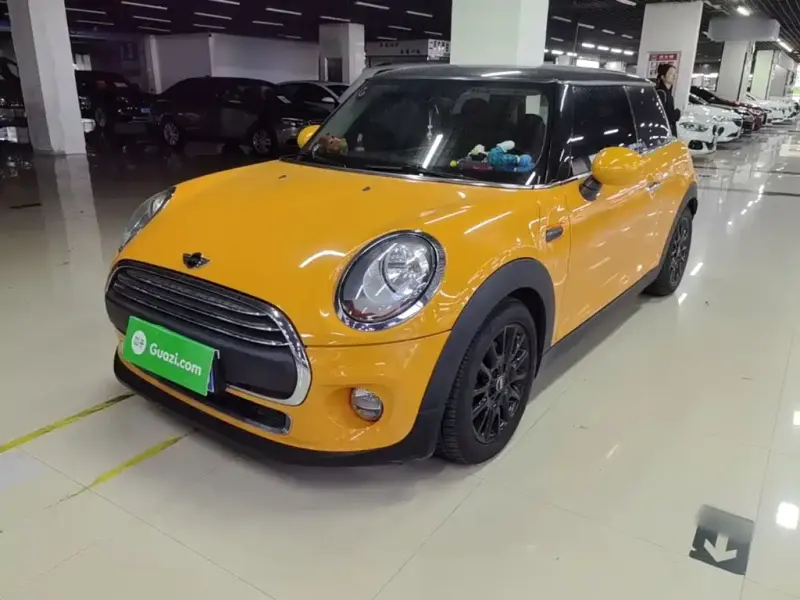 MINI Mini, 2015