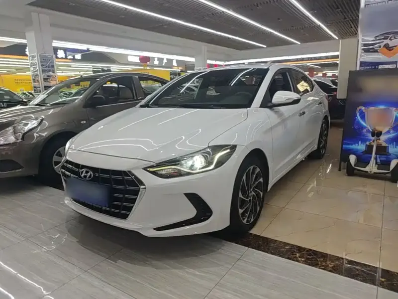 Hyundai Elantra, 2020