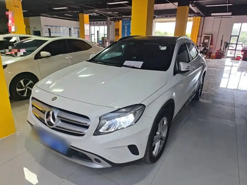 Mercedes-Benz GLA, 2017