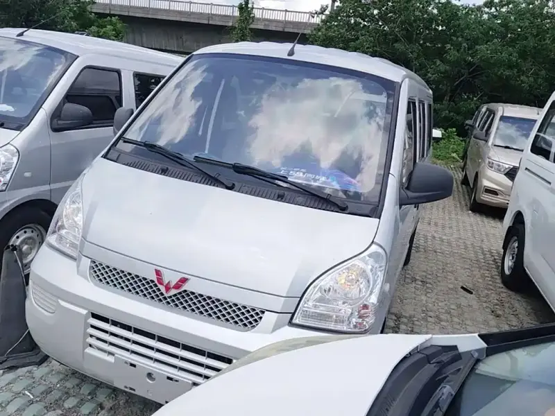 Wuling Rongguang EV Wuling Rongguang EV 2022 Basic Type Bus Peng Glory Electric Battery, 2023 — фото 1