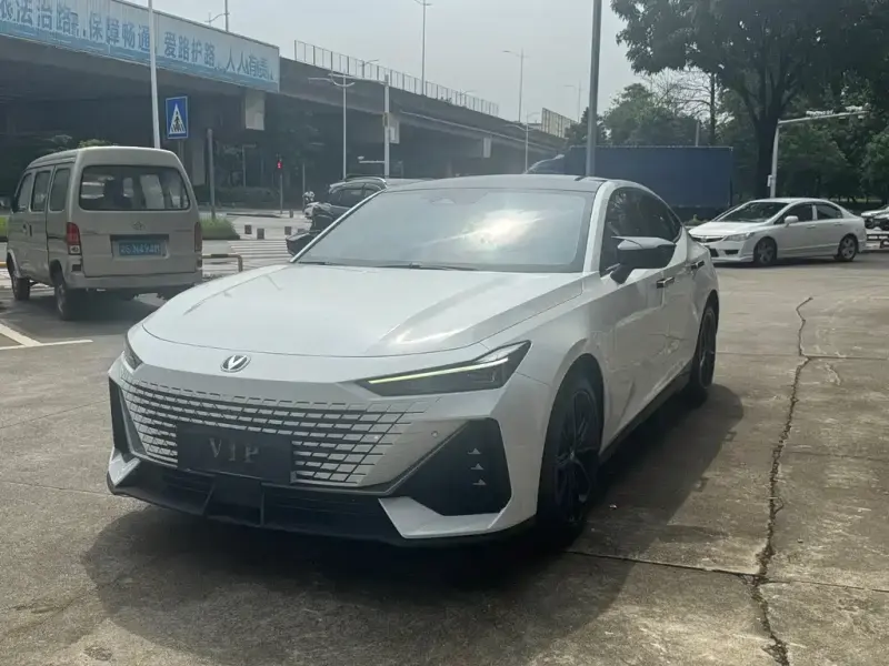 Changan UNI-V, 2024