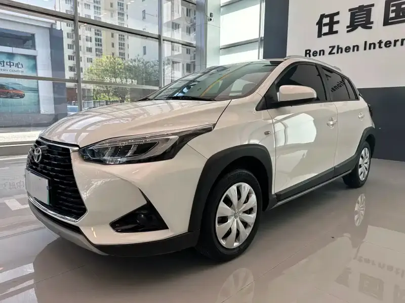 Toyota Yaris L, 2022