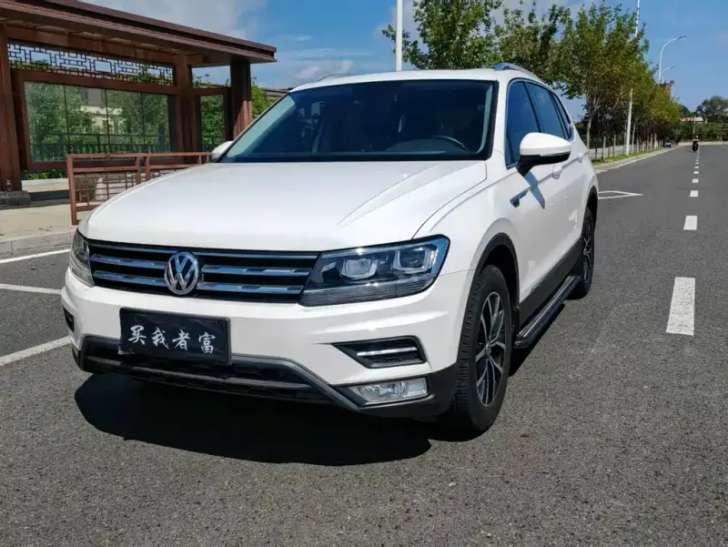 Volkswagen Tiguan L, 2017