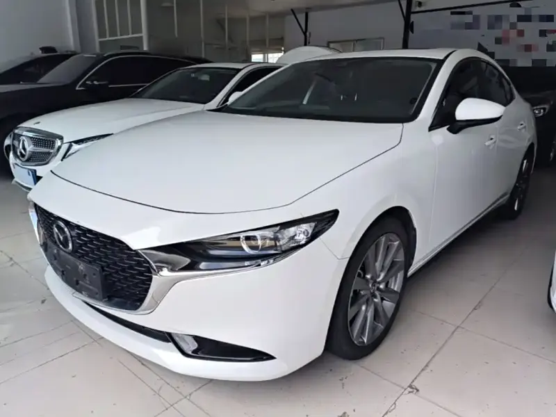 Mazda 3 Axela, 2023