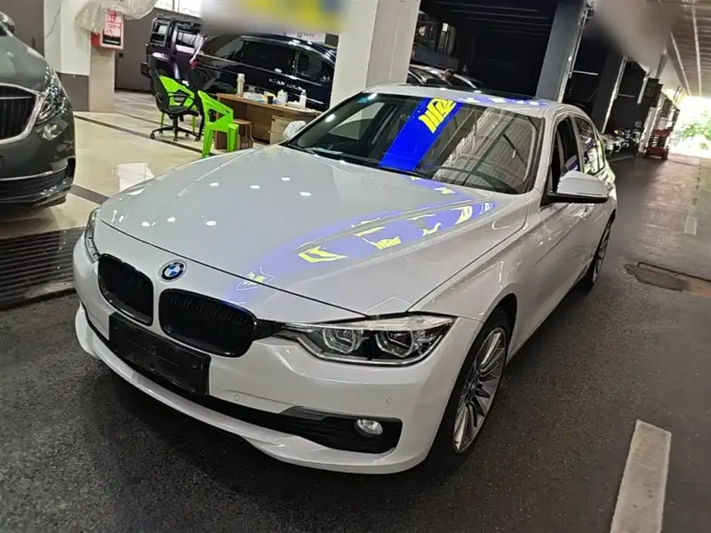 BMW 3 Series, 2019