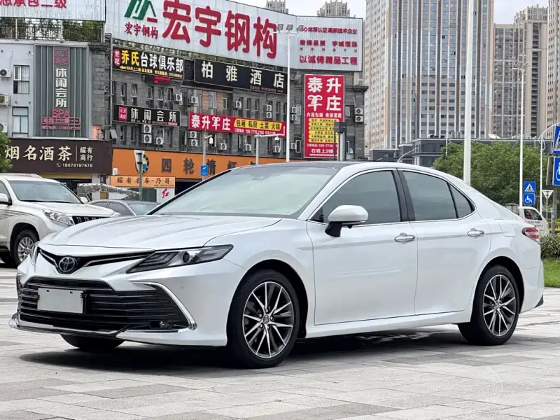 Toyota Camry, 2022