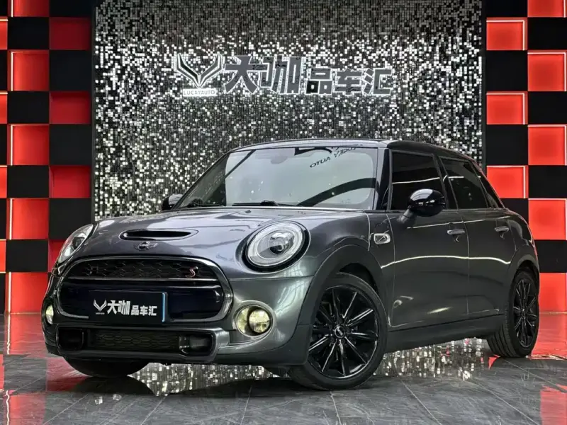 MINI Mini, 2016
