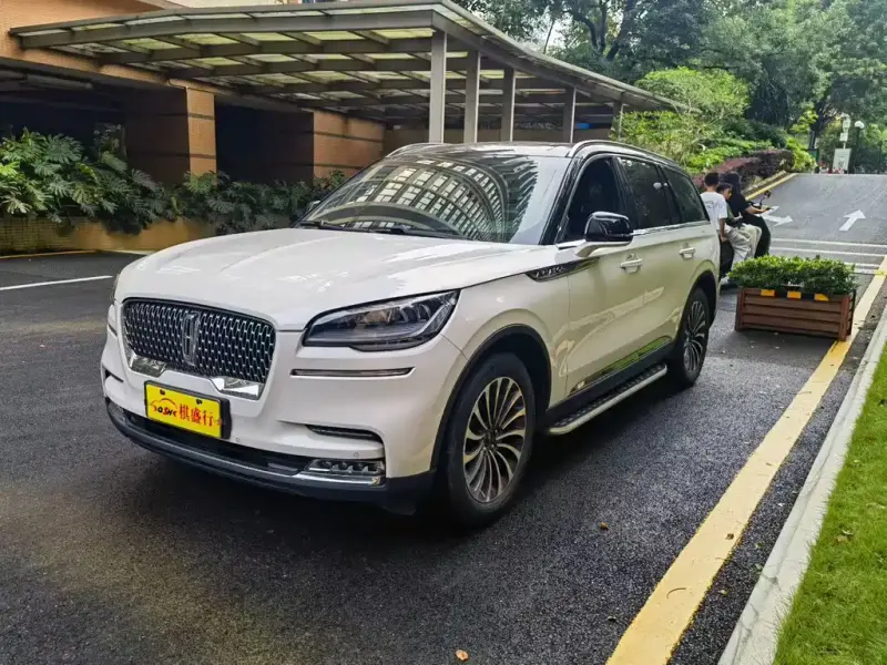 Lincoln Aviator, 2020