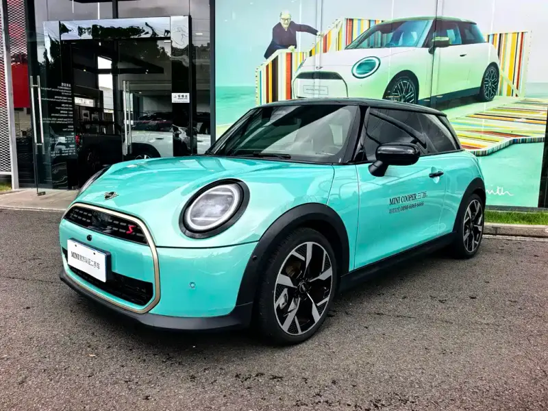 MINI Mini, 2025