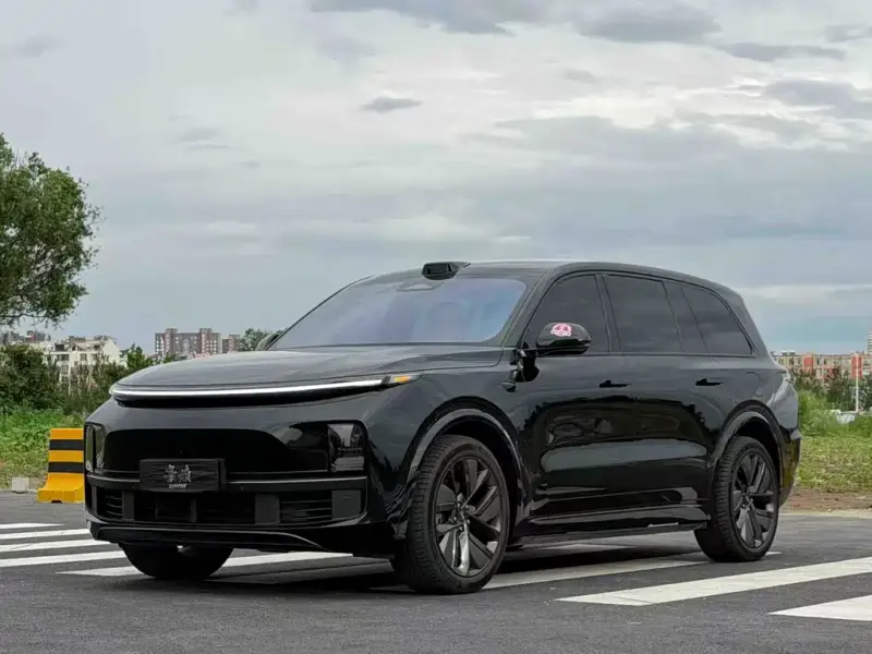 Li Auto Li L9, 2025