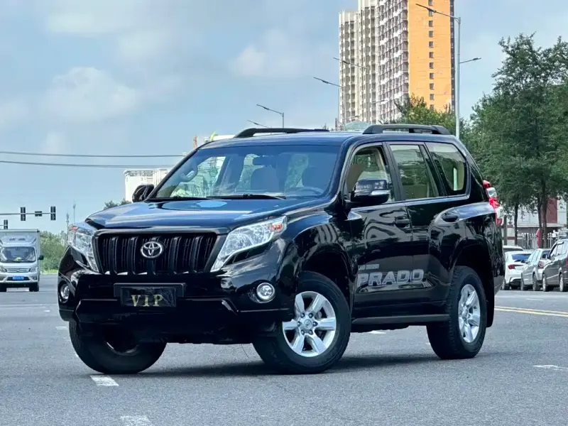Toyota Prado (Import) 2017 версия 2.7L версия для Ближнего Востока, 2017 — фото 1