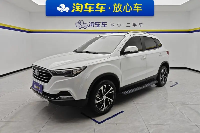 Besturn Bestune X40 1.6L Manual Luxury Version CN6, 2019 — фото 1