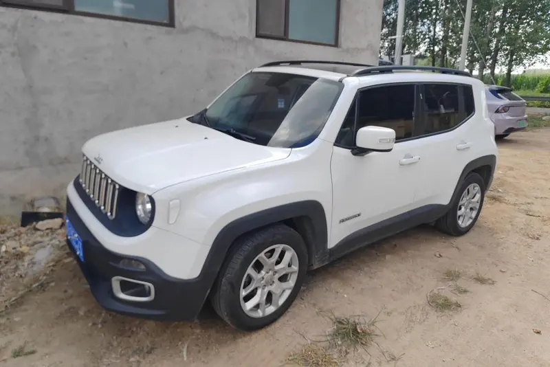 Jeep Renegade, 2016