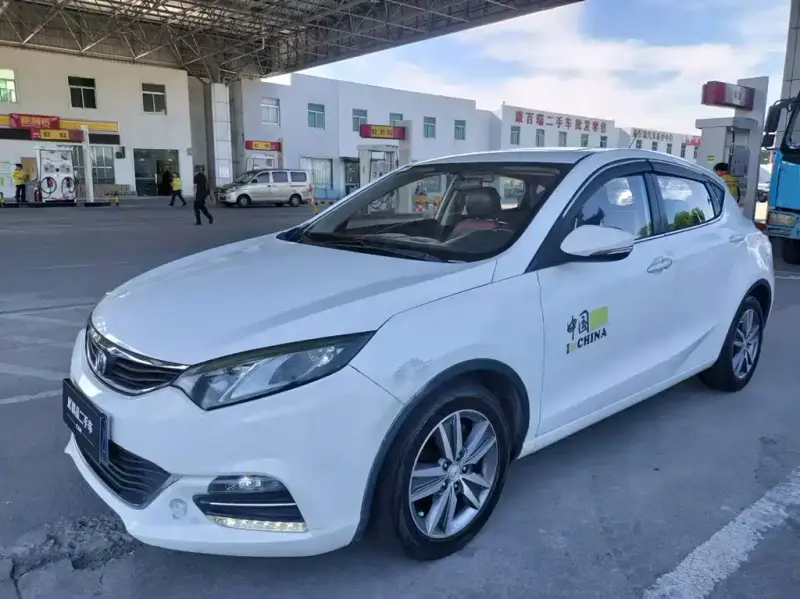 Changan Eado XT, 2015