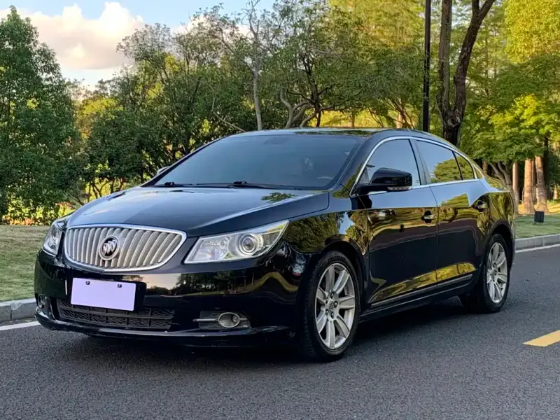 Buick LaCrosse, 2013