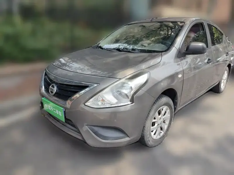 Nissan Sunny, 2015