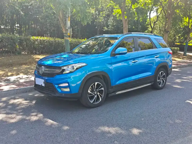 Fengguang S560 S560 2018 версия 1.8L CVT Connect версия 5 мест, 2019 — фото 1