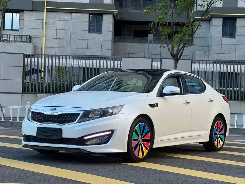 Kia K5, 2012