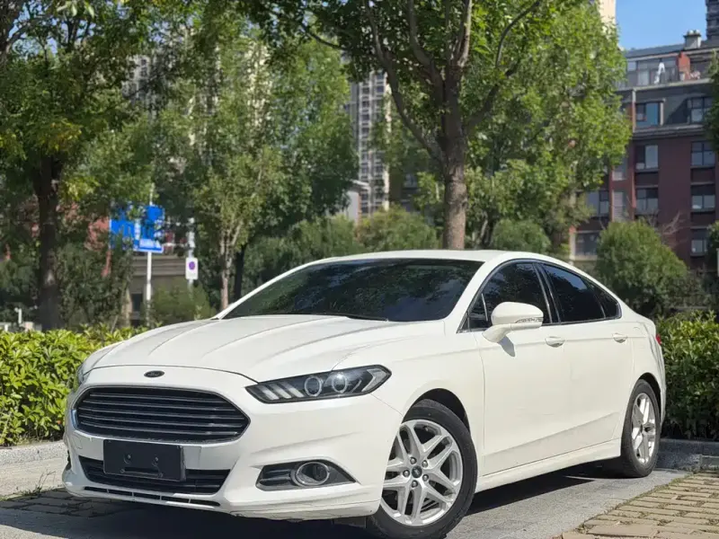Ford Mondeo Ford Mondeo 2013 1.5L GTDi180 Fashion Type, 2016 — фото 1