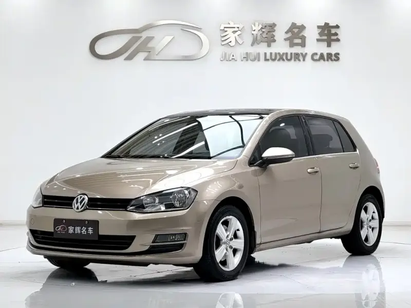 Volkswagen Golf, 2015