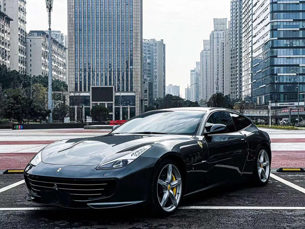 Ferrari GTC4Lusso, 2017