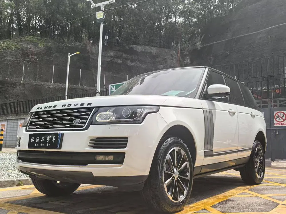 Land Rover Range Rover 3.0 V6 SC Vogue, 2016 — фото 1