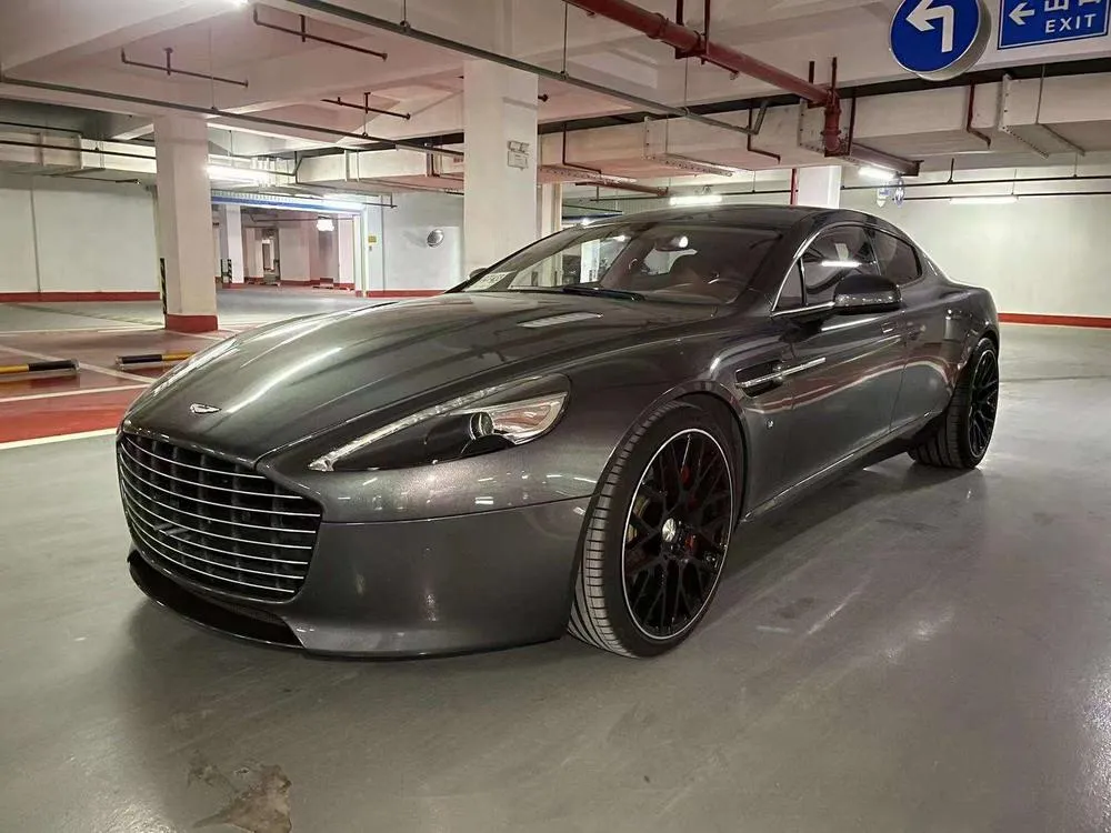 Aston Martin Rapide, 2015