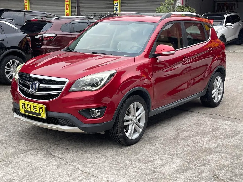 Changan CS35 1.6L Auto Luxury Version, 2017 — фото 1