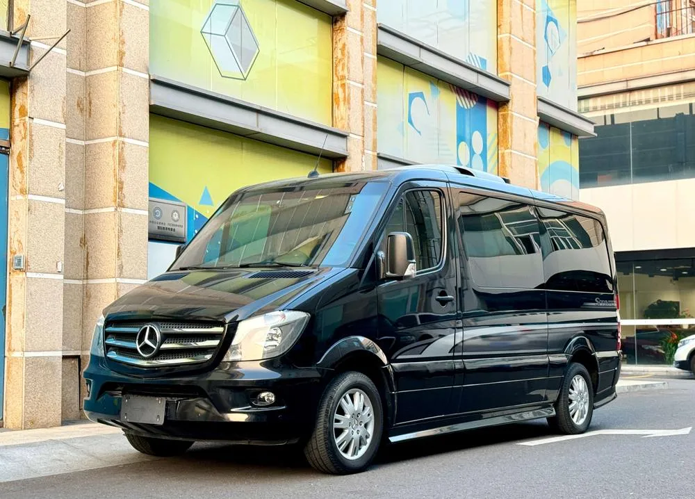 Mercedes-Benz Sprinter 3.5L Auto RWD 7 Seater Parallel Import, 2017 — фото 1