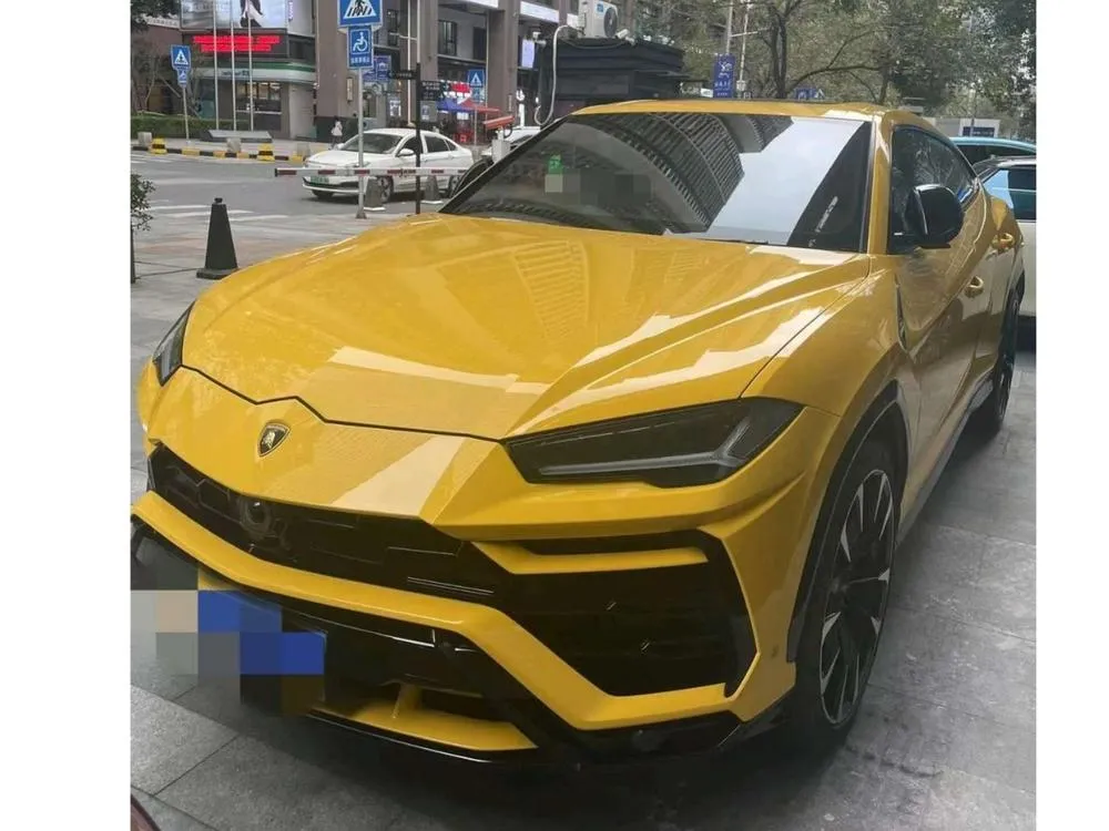 Lamborghini Urus, 2021