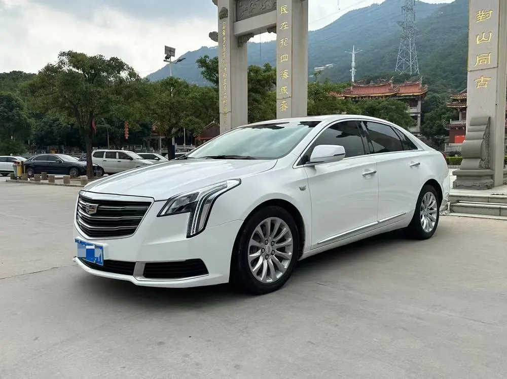 Cadillac XTS 28T Elite Version, 2018 — фото 1