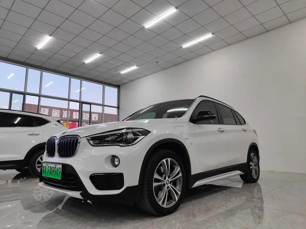 BMW X1 PHEV xDrive25Le, 2017 — фото 1