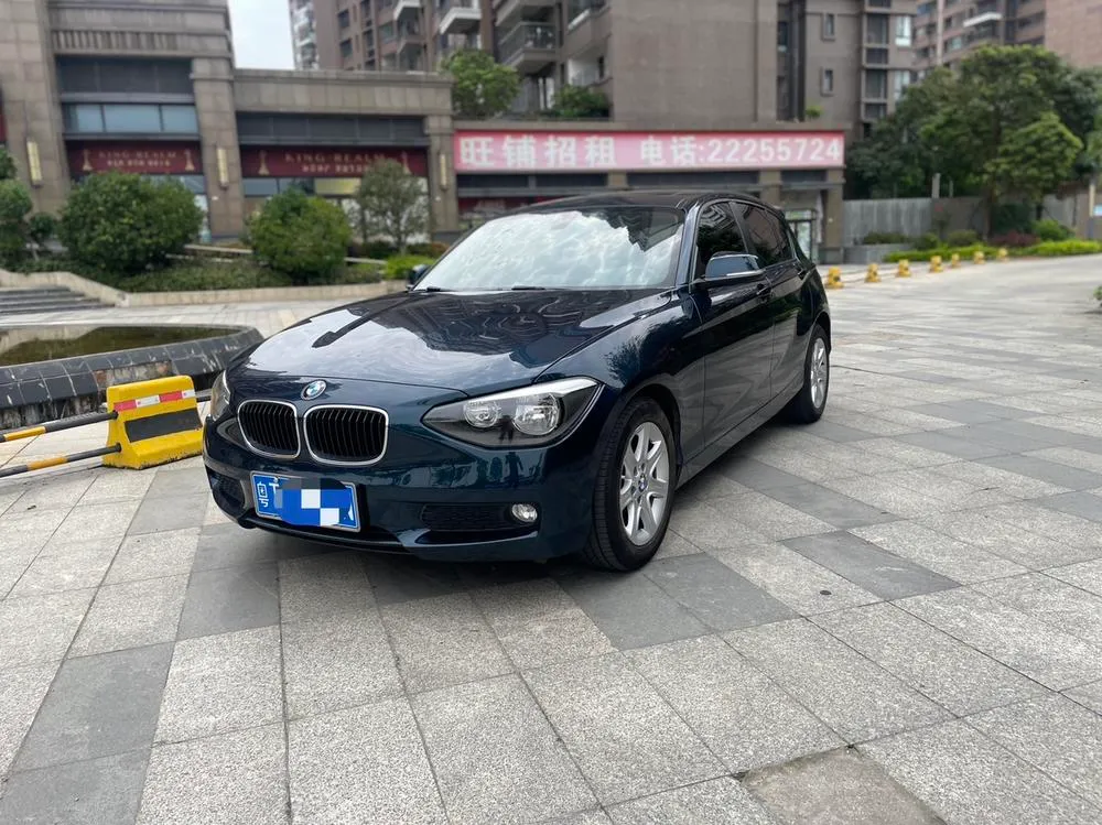 BMW 1-Series (Import) Facelift 116i Leading Version, 2013 — фото 1